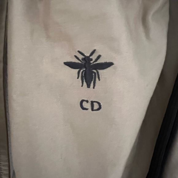 Christian Dior 2023 Trench Coat With Ruffles Beige Cotton Gabardine  Size 2 - Picture 15 of 16